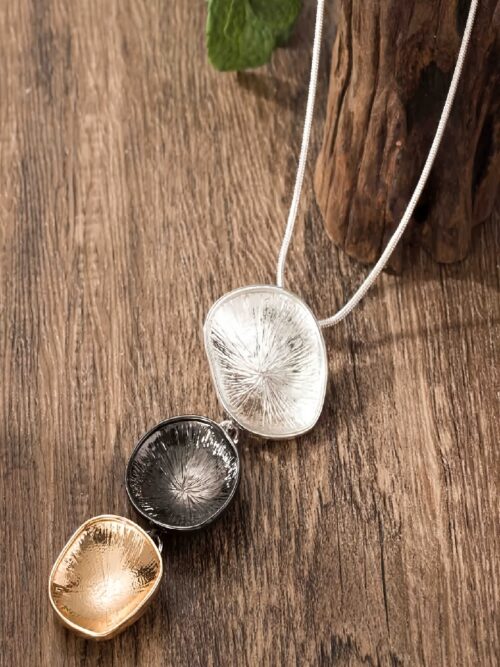 Tri-Color Textured Pendant Necklace: Silver/Black/Gold Women’s Fashion Jewelry